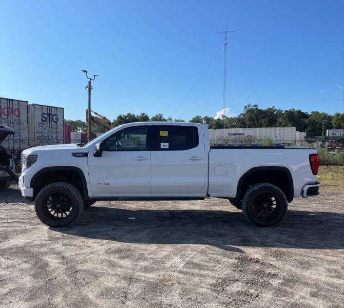 2022 GMC Sierra 1500 AT4