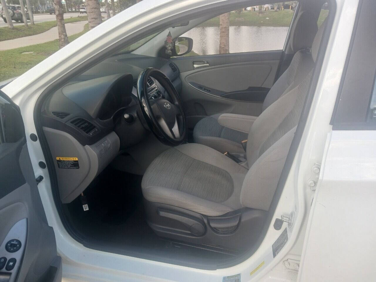 2015 HYUNDAI Accent Sedan - $5,999