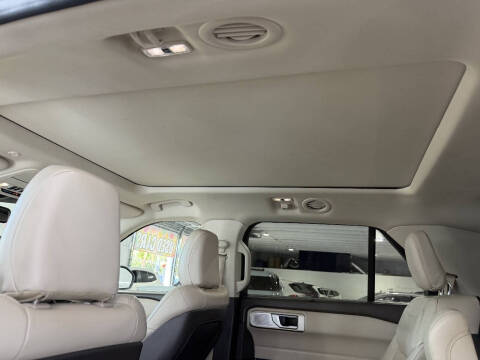 2020 Ford Explorer Platinum