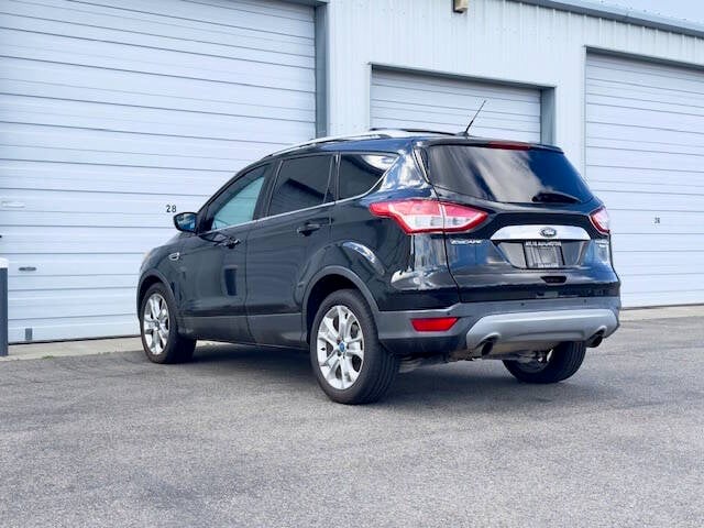 2014 Ford Escape Titanium photo 7