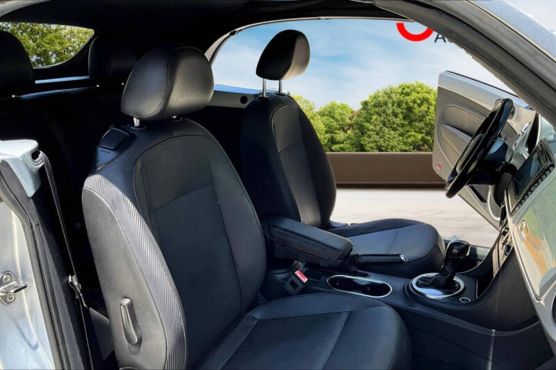 2014 Volkswagen Beetle Convertible