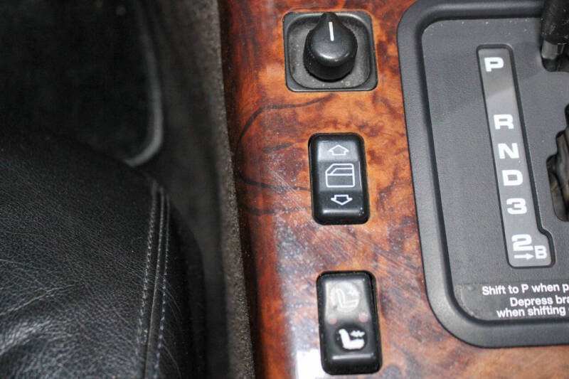 1991 Mercedes-Benz 500-Class 500 SL