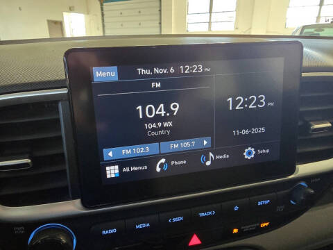 2023 Hyundai Venue SEL