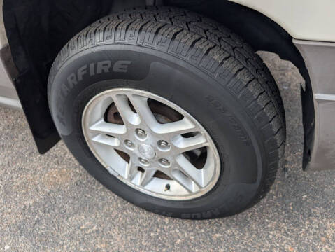 2004 Jeep Grand Cherokee Laredo