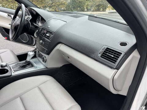 2008 Mercedes-Benz C-Class C 300 Sport