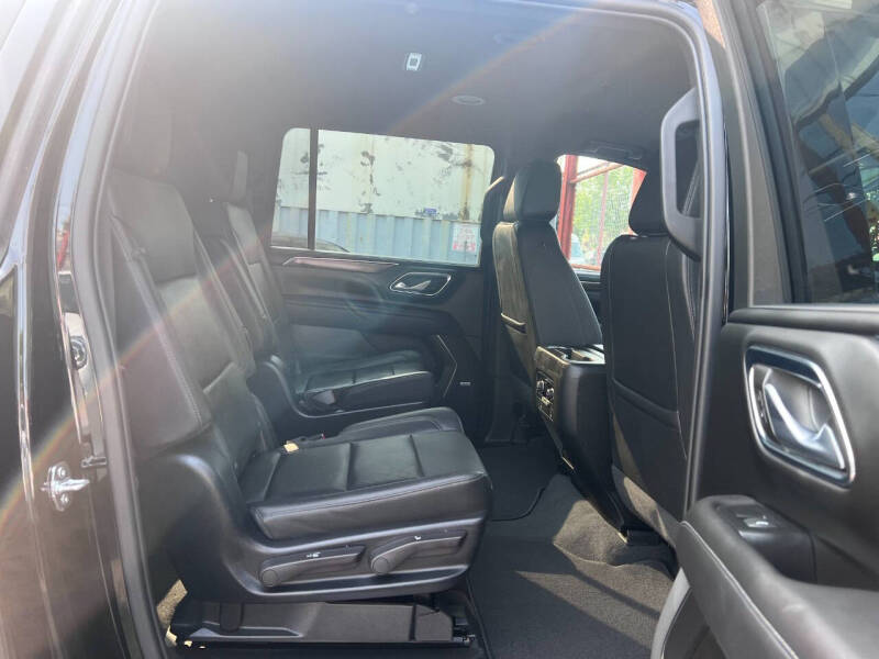 2022 Chevrolet Suburban Z71