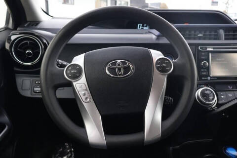 2015 Toyota Prius c Three