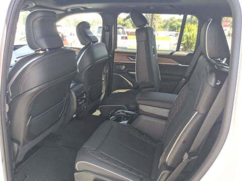 2026 Jeep Grand Cherokee L Summit