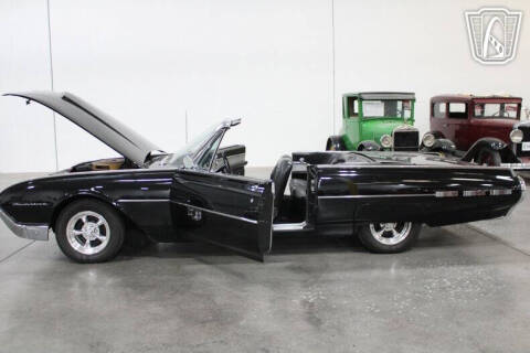 1962 Ford Thunderbird