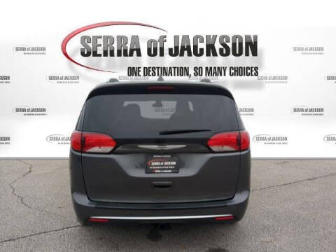 2018 Chrysler Pacifica Touring L Plus