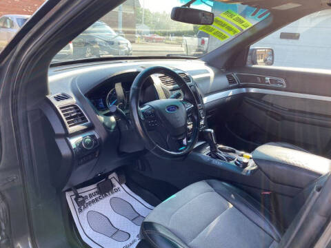 2017 Ford Explorer XLT