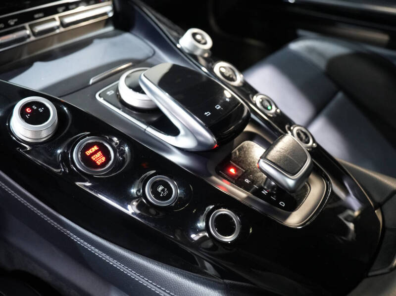 2017 Mercedes-Benz AMG GT