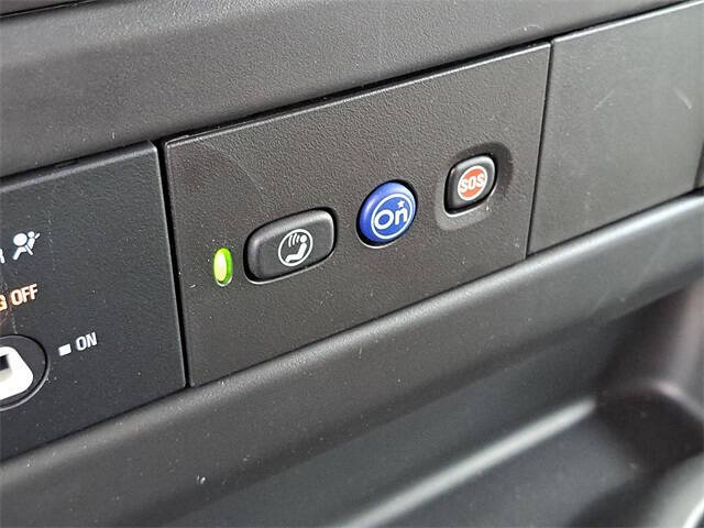 2025 GMC Savana 2500