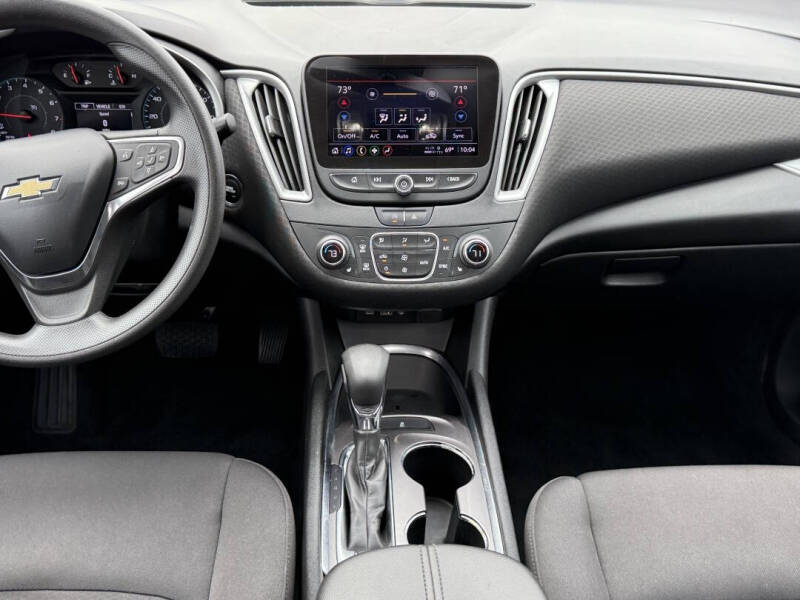 2022 Chevrolet Malibu LT