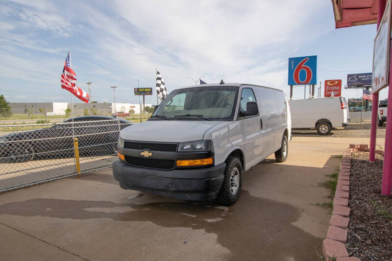 2019 Chevrolet Express 2500