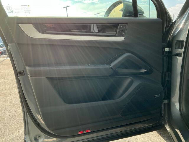 2026 Porsche Cayenne