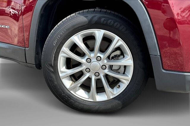 2019 Jeep Cherokee Latitude