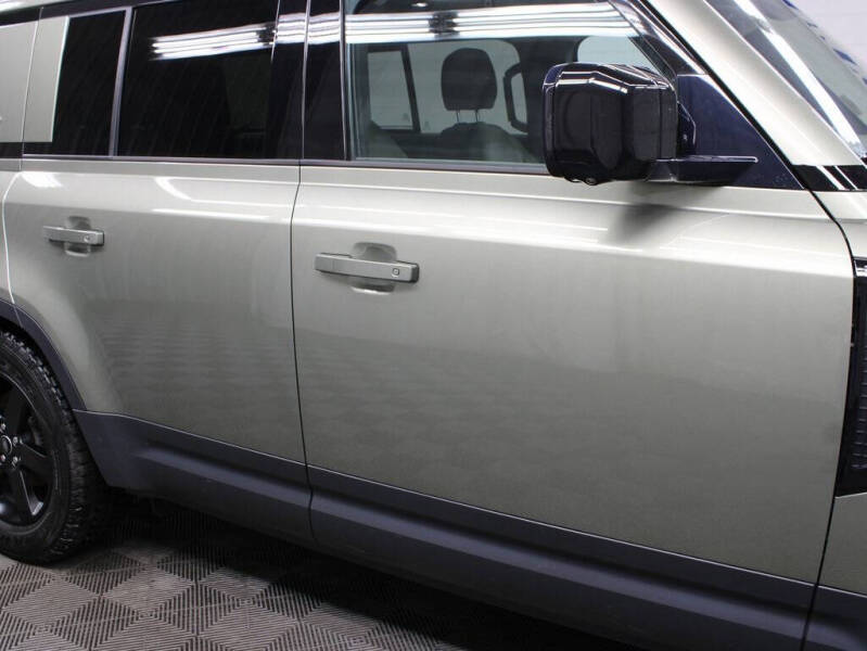 2020 Land Rover Defender 110 S