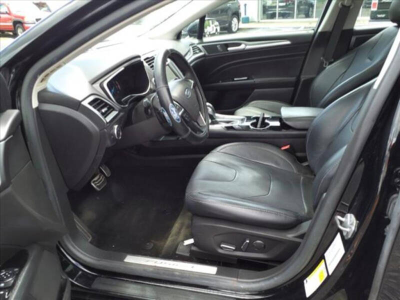 2016 Ford Fusion Titanium