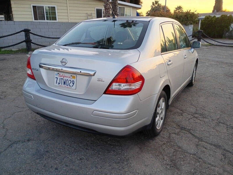 2009 Nissan Versa 1.8 SL