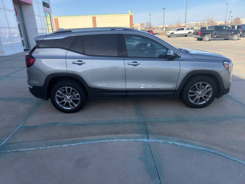 2024 GMC Terrain SLT