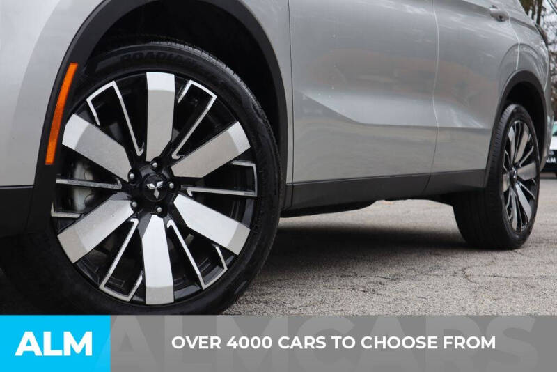 2025 Mitsubishi Outlander SE