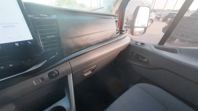 2024 Ford Transit 350 XLT