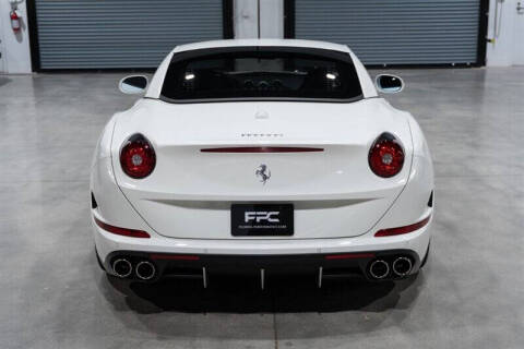 2016 Ferrari California T