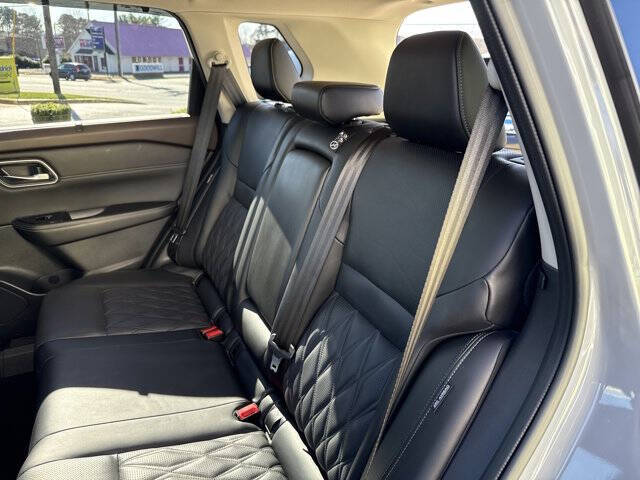 2023 Nissan Rogue Platinum