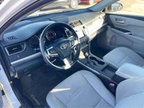 2016 Toyota Camry SE