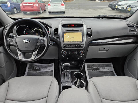 2014 Kia Sorento SX