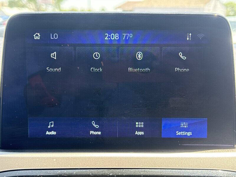 2020 Ford Escape SE