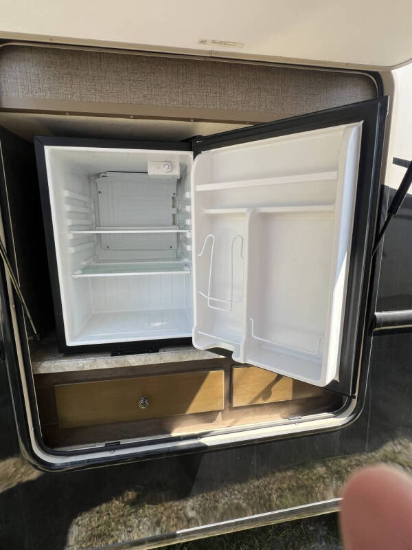 2021 Thor Motor Coach Windsport 34J