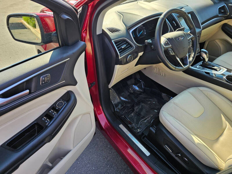 2016 Ford Edge Titanium