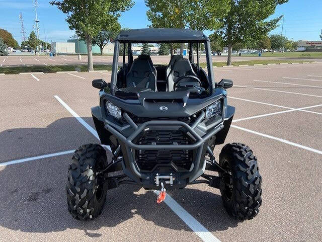 2025 Can-Am Commander Max XT-P 1000R