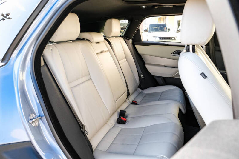 2019 Land Rover Range Rover Velar P250 R-Dynamic SE