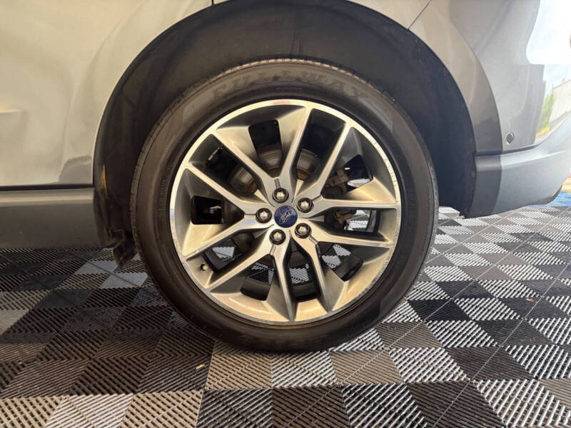 2016 Ford Edge Titanium