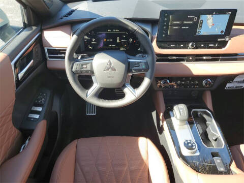 2026 Mitsubishi Outlander SEL