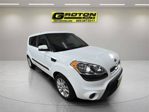 2012 Kia Soul +
