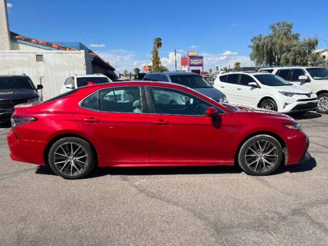 Used 2021 Toyota Camry SE with VIN 4T1G11AK5MU408876 for sale in Mesa, AZ