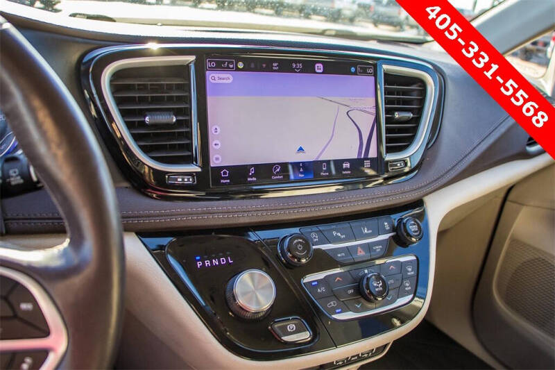 2021 Chrysler Pacifica Touring L