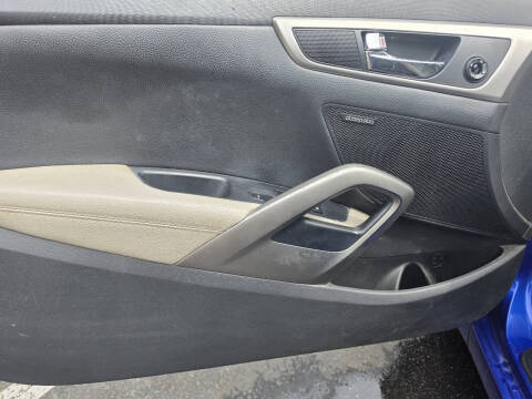2012 Hyundai Veloster