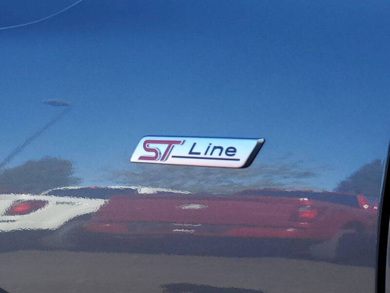 2026 Ford Escape ST-Line