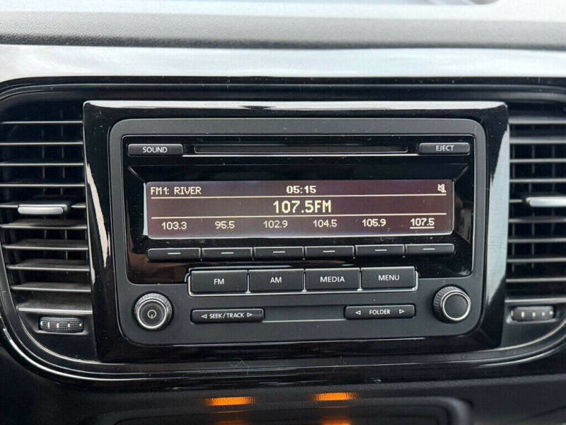 2015 Volkswagen Beetle