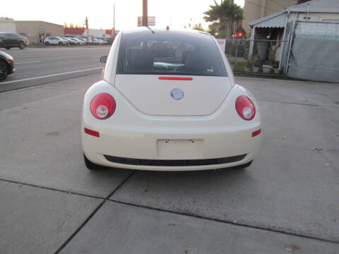 2007 Volkswagen New Beetle 2.5