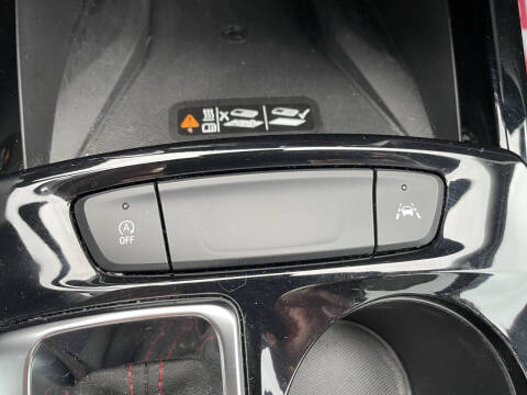 2024 Chevrolet Trax RS