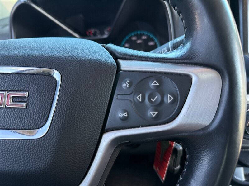 2017 GMC Canyon SLE