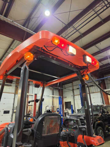 2021 Kubota M62  Tractor  Loader  Backhoe