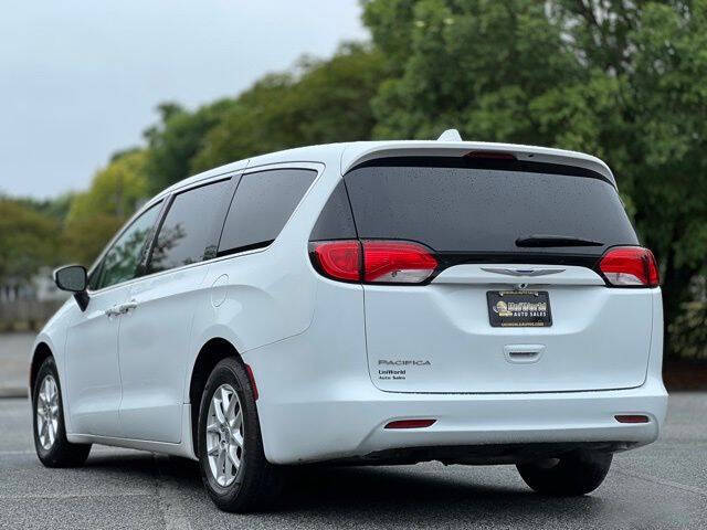 2017 Chrysler Pacifica Touring