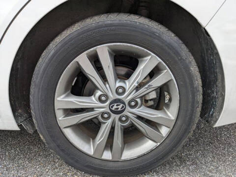 2018 Hyundai Elantra